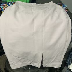 White House Black Marks Skirt Size 00