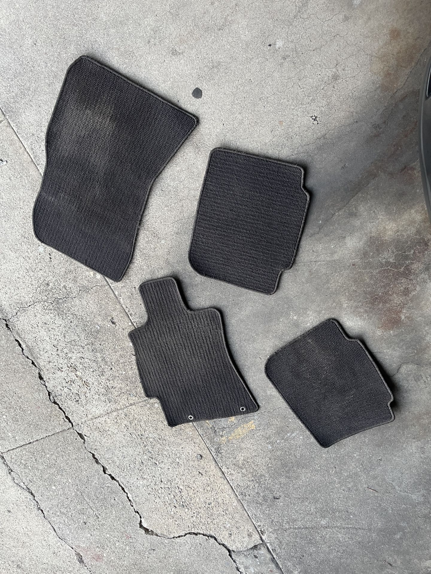 FREE Subaru Outback Cloth Floor Mats