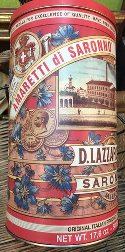 Ameritta do Saronno talk cookie tin