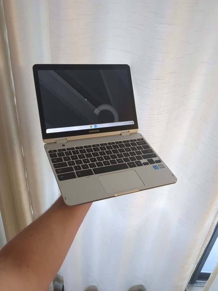 Samsung Chromebook Plus V2
