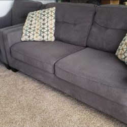 Ashley Sleeper Sofa Set 