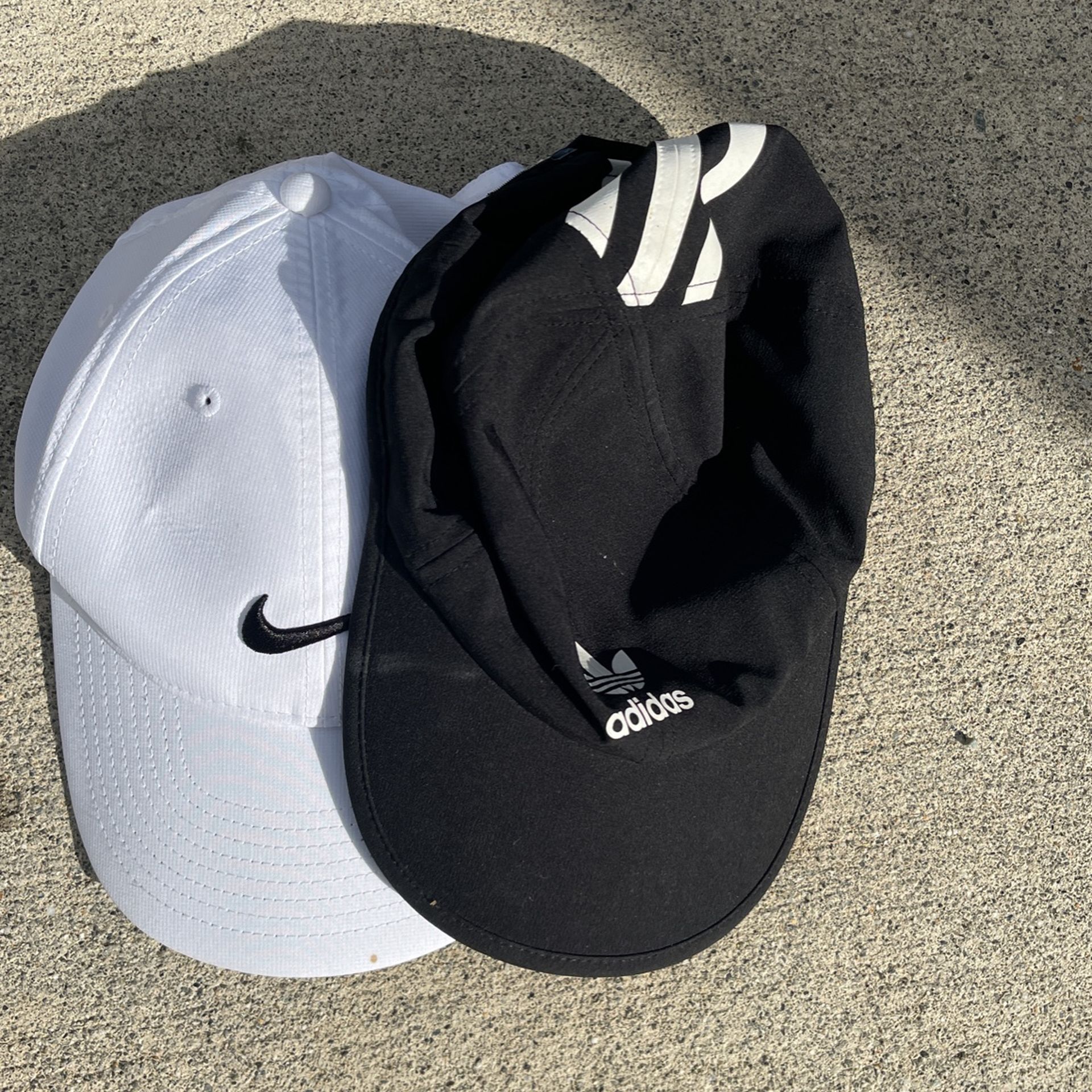 Nike And Adidas Hats 🧢 Like New