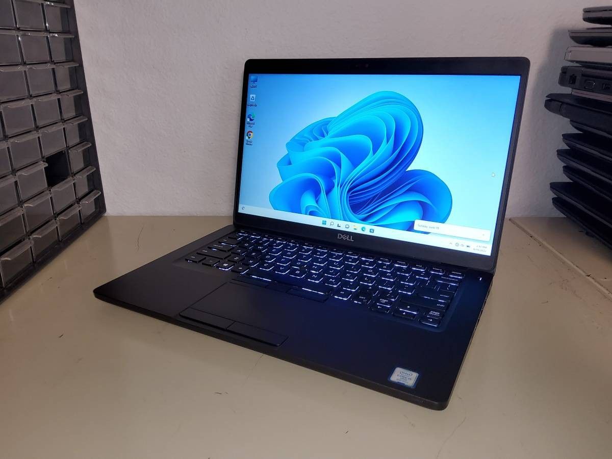 Dell Latitude 5400 14.1" Quad i5-8365U 1.6GHz 8GB 256GB M.2 SSD Win11

