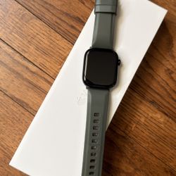 Apple Watch Series 10 Black 46mm With 10 Bands!!