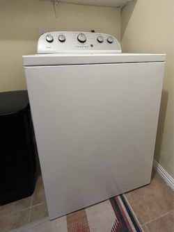 Whirlpool Washer/Dryer Set - Like New
