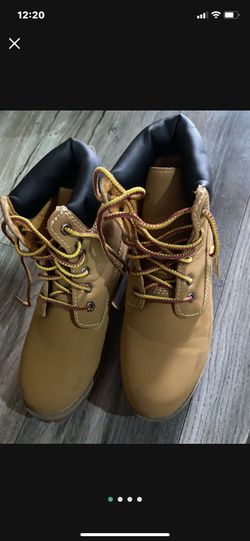 Mens Size 7 