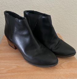 Black Leather Chelsea Ankle Boots size 6,5
