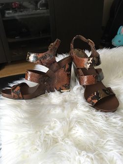 Wedge sandals size 6.5