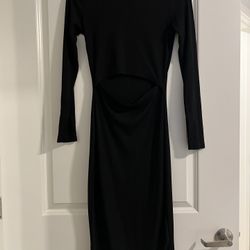 4 Dresses Mediums