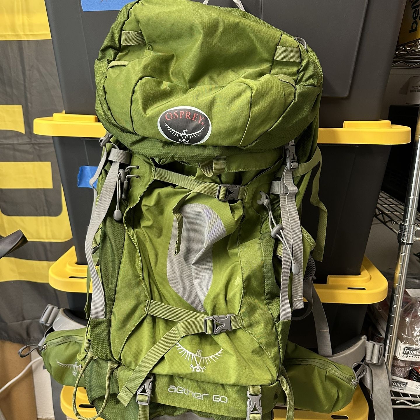 osprey aether backpack sale Tempest 44, Red Pampas/Coal Grey / M/L With a generous volume of 60 liters OSPREY AETHER 60 Backpacking Pack