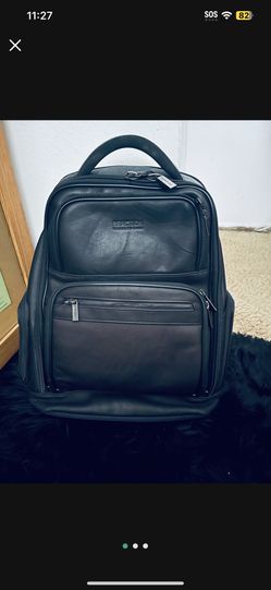 LIMITED TIME DEAL! Luxury Kenneth Cole Reaction Laptop Bag. Retails for $140