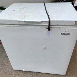 Free Freezer chest! You Pick Up