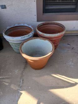 3 Large Flower Pots ** PLEASE Don't Text After 10pm