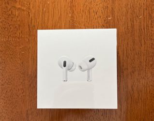 Apple AirPods Pro in Box
