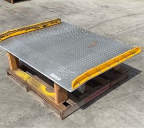 60'' x 48'' 15,000 lb VESTIL Alimmium Dockboard Dock Plate