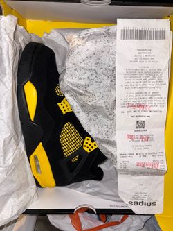 Jordan 4 lightning