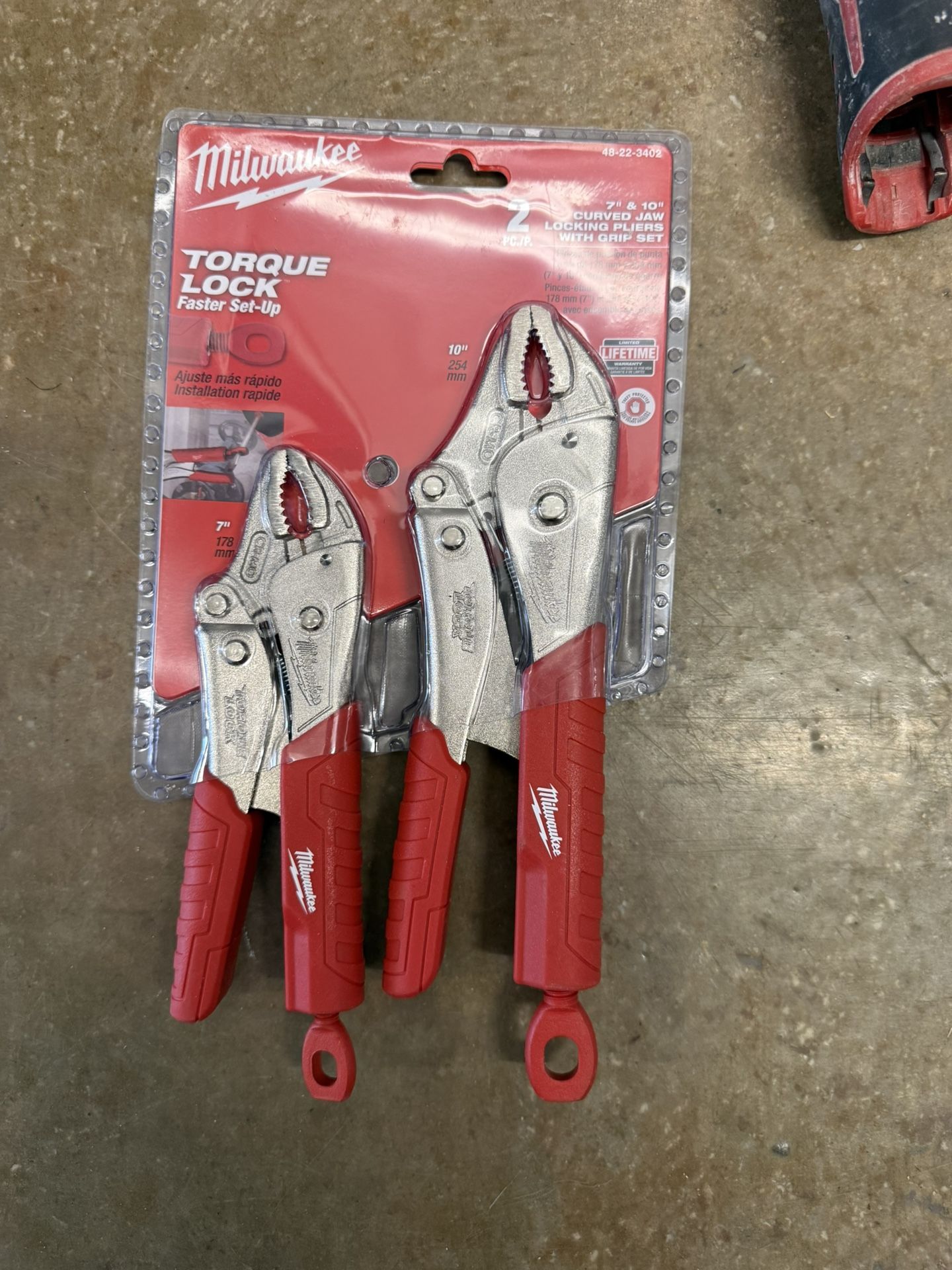 Plier