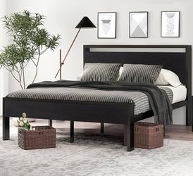 Queen Size Metal Platform Bed Frame with Wooden Headboard and Footboard