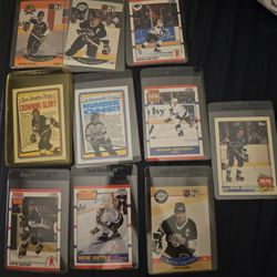 Wayne Gretzky Card Lot