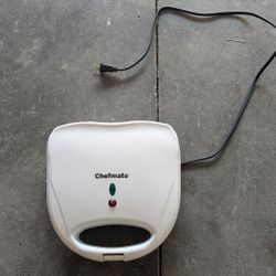 Sandwich pancake maker