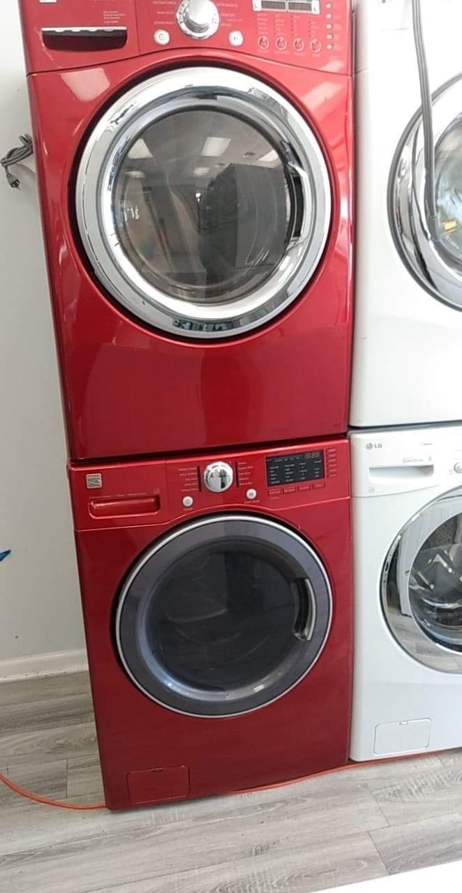 Kenmore Washer And LG Gas Dryer Set For $745
