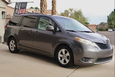 2011 Toyota Sienna