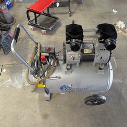 California Air Tools 220v Compressor
