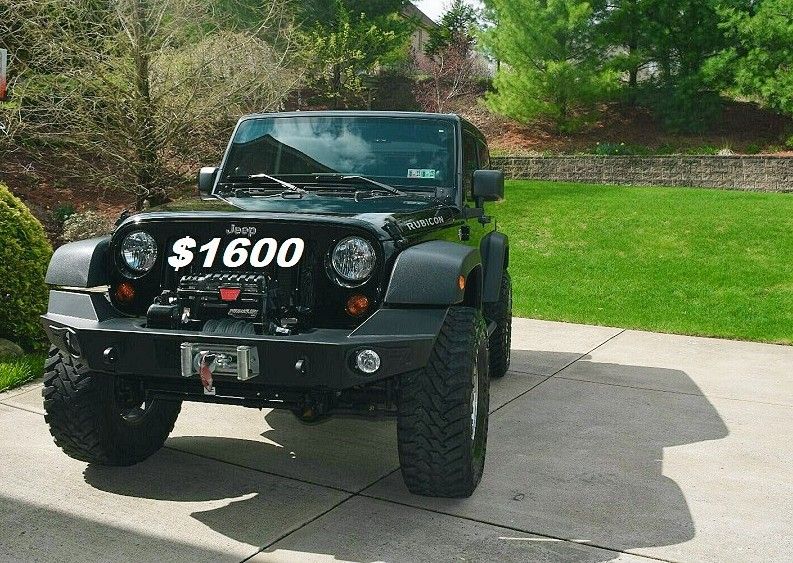 Selling a gently used 2010 Jeep Wrangler-4WD 