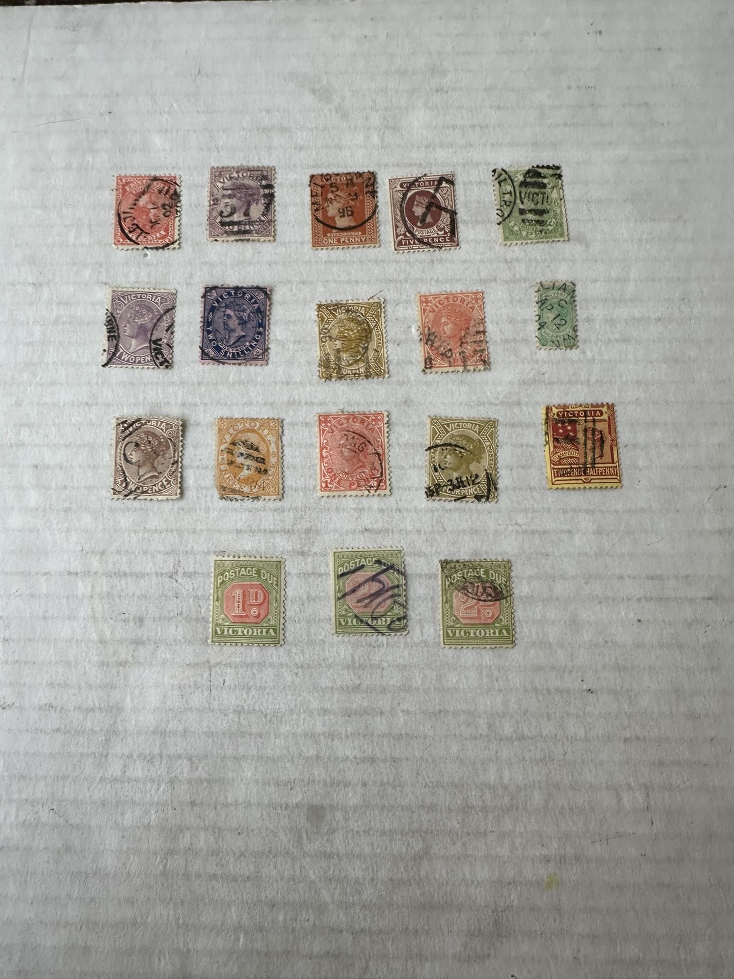 Victoria Old Vintage Group Of 18 Used Stamps 