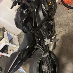 2019 Kawaski 650 abs