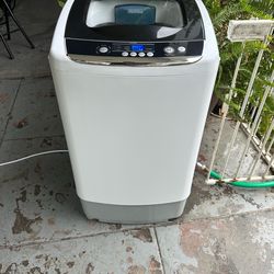 Black + decker portable washer
