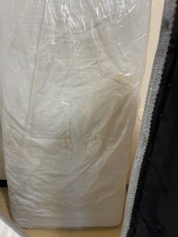 Twin size mattress and box spring