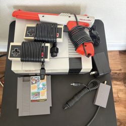 Nintendo (NES) Gaming System