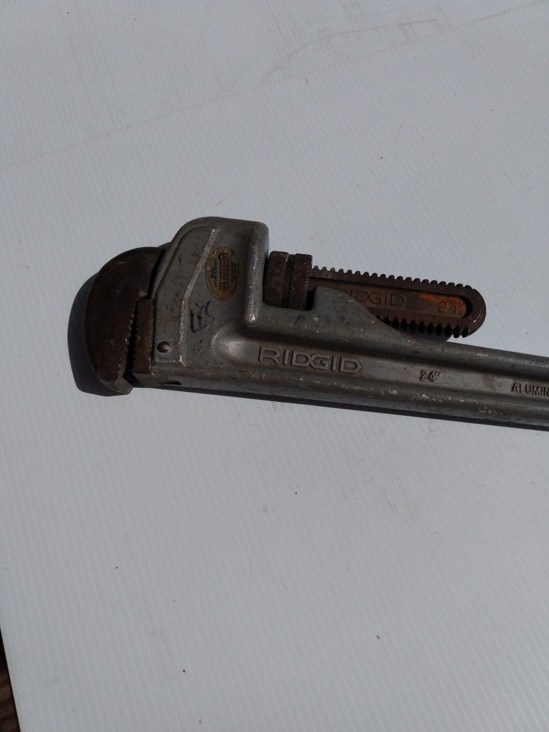 Ridgid. 24'' Aluminum Pipe Wr.