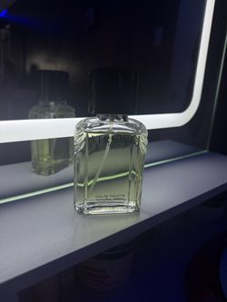 Versace perfume