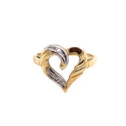 10k Diamond Heart Ring
