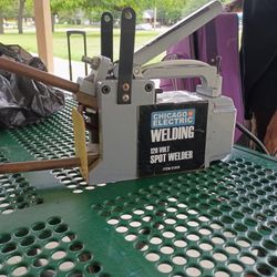chicago  SPOT WELDER 