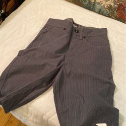 New Boy Van Shorts New Size 10