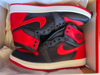 Nike Air Jordan 1 Retro High OG Satin Bred Womens Size 11 / Mens 9.5 Red Black