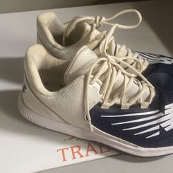 New Balance Turf Baseball Shoes 