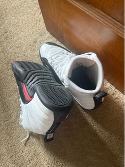 Jordan 12 “taxi flip” Size 10