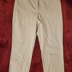 NWOT WOMENS TALBOTS CAPRIS KHAKI SIZE 10