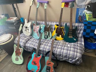 Guitar Tech restrings, setups, and more!