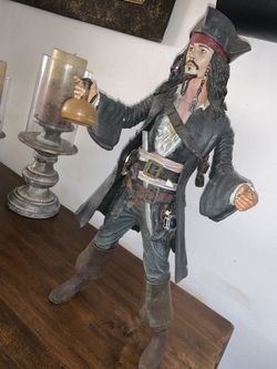 ACTION FIGURE 🏴‍☠️ 