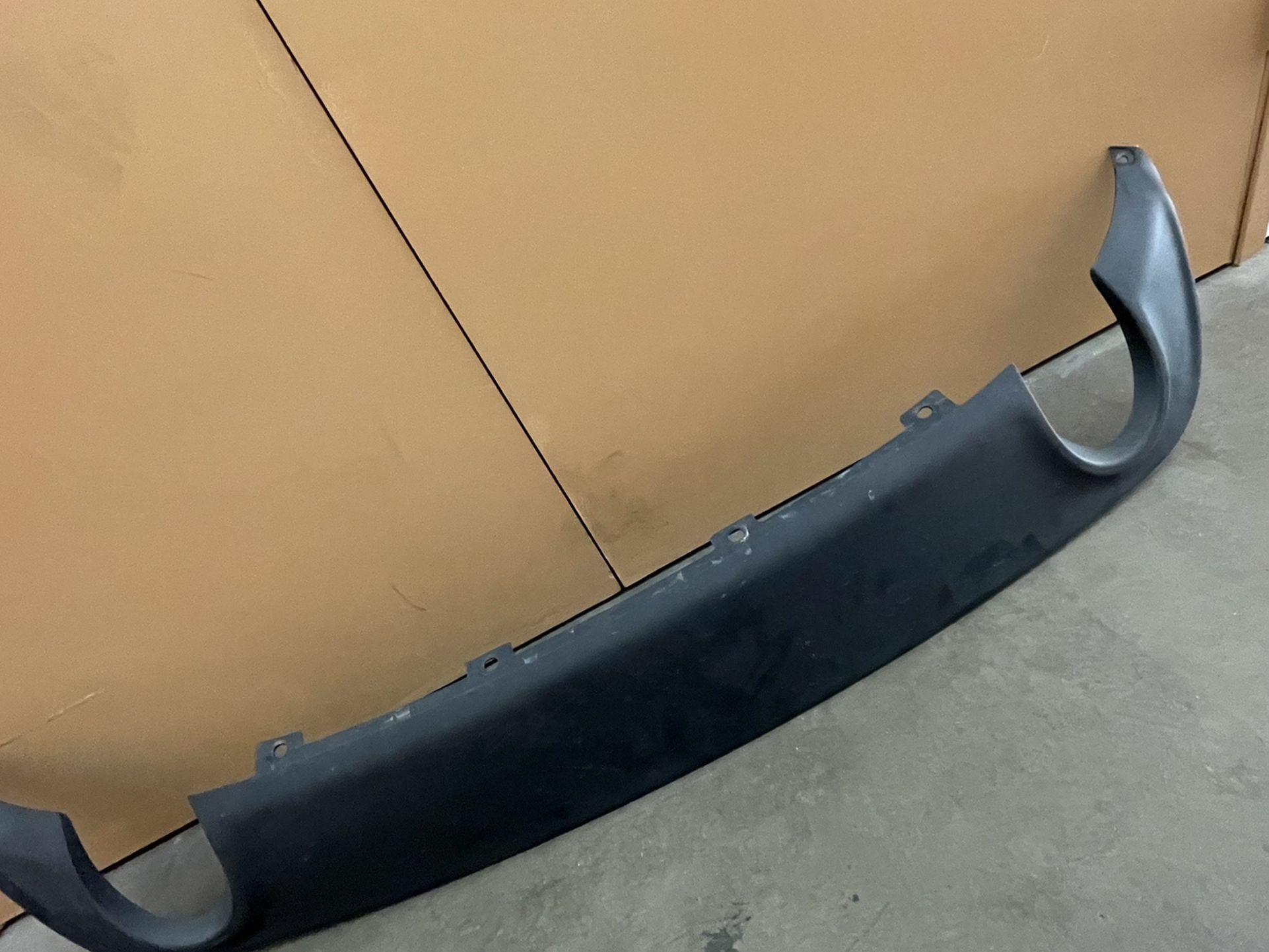 Dodge Charger 2018 Round Rear Valance