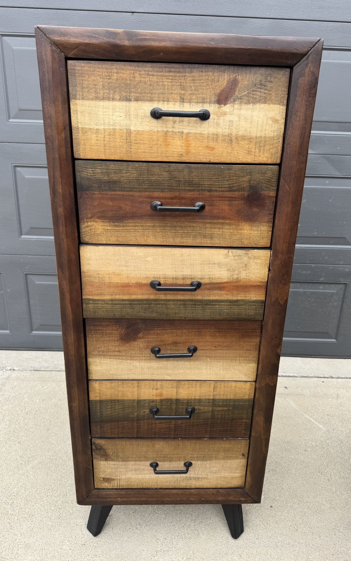 Rustic Bedroom Dresser Set