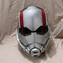 Marvel Legends Series: Ant-Man Premium Electronic Helmet