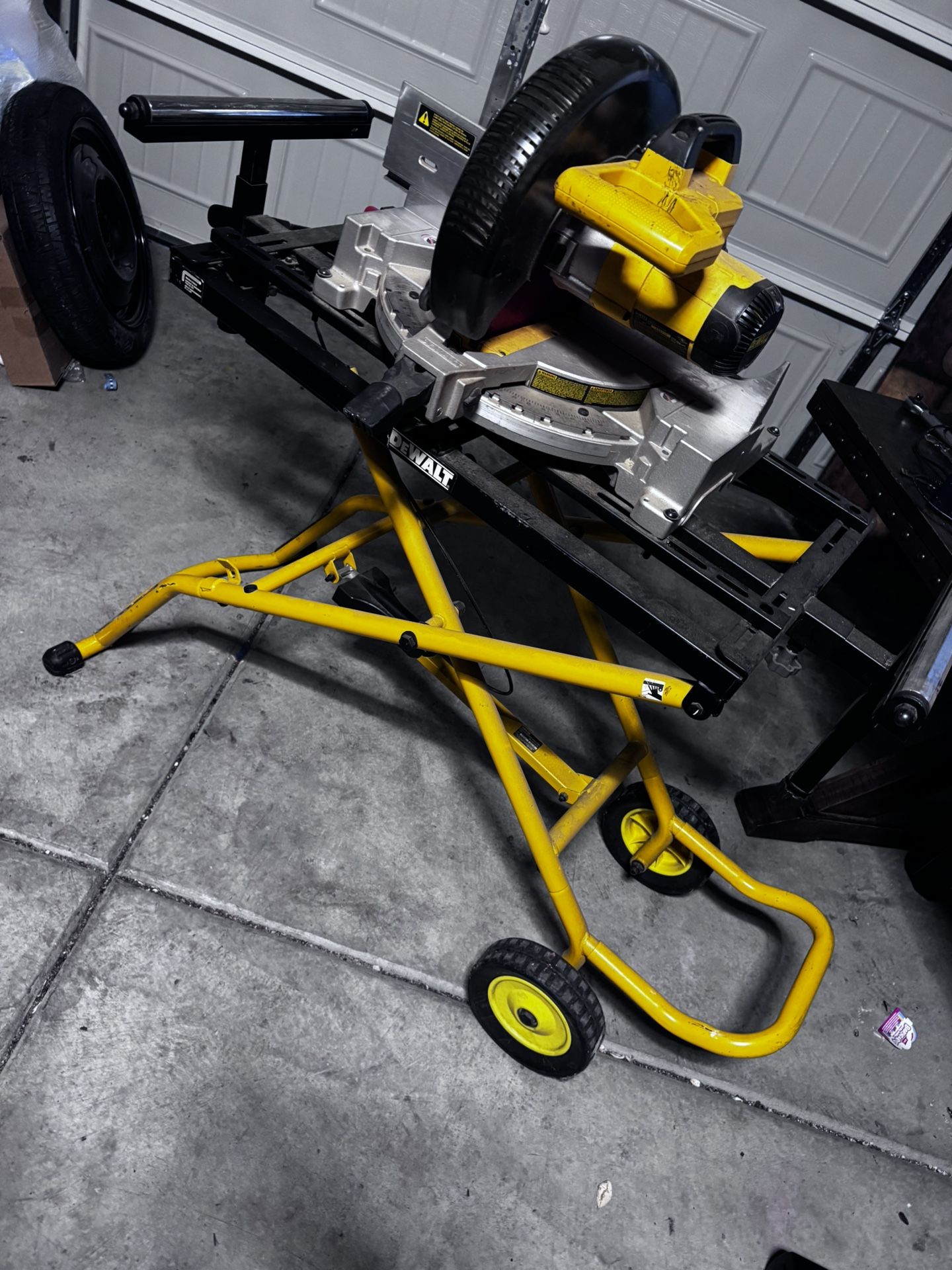 DeWalt Table Saw
