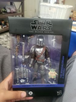 The mandalorian and grogu  toy