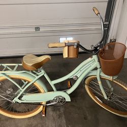 Huffy 26" Nel Lusso Cruiser Bike- Mint Green